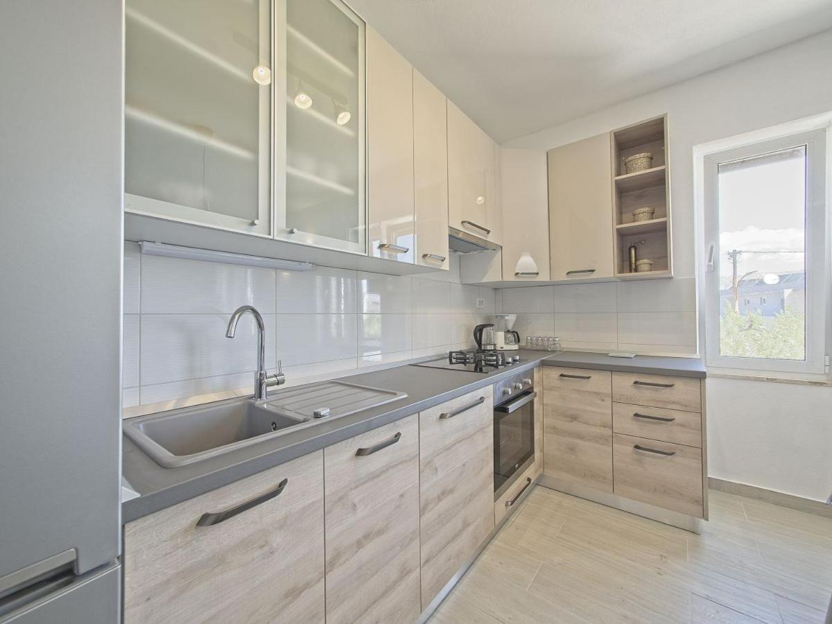 Apartman Nikica Постира Экстерьер фото